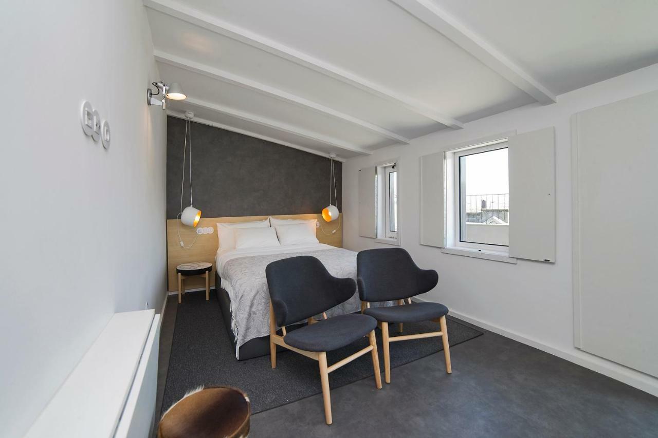 Oporto Avenue Attic - Solar Da Avenida Apartment ภายนอก รูปภาพ